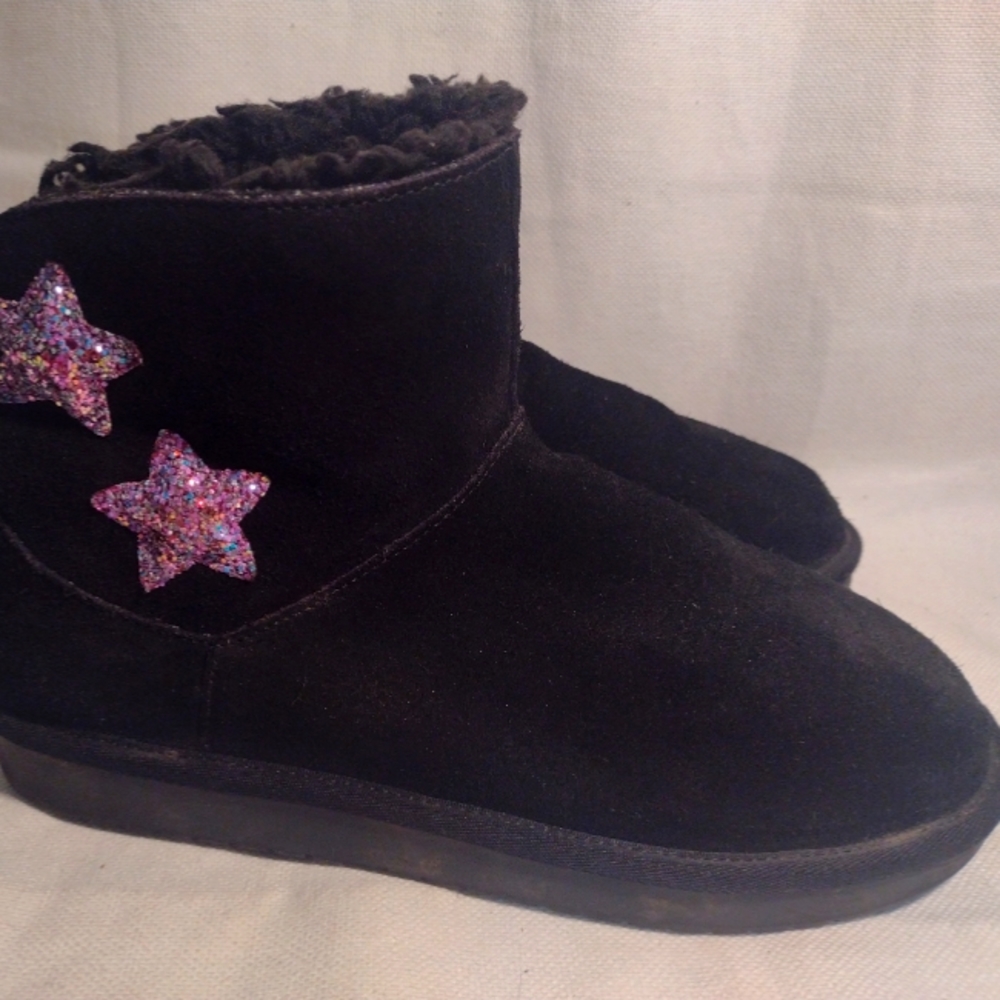 Koolaburra by UGG Girl's Size 4 Ladies 6 Short Boots Bin B